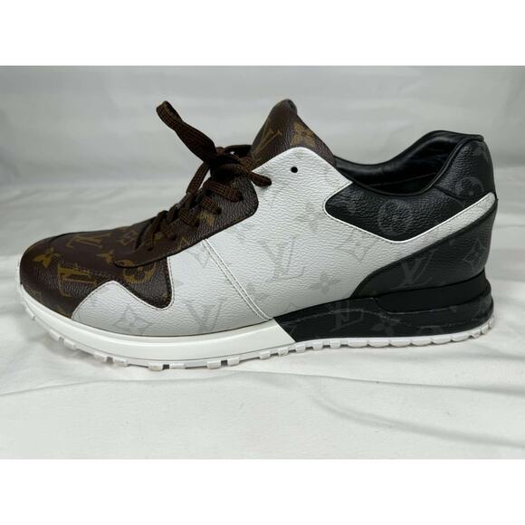 Men\'s Size 10.5 Louis Vuitton Runaway Tricolor Monogram SPB-JB 366624 main image 12